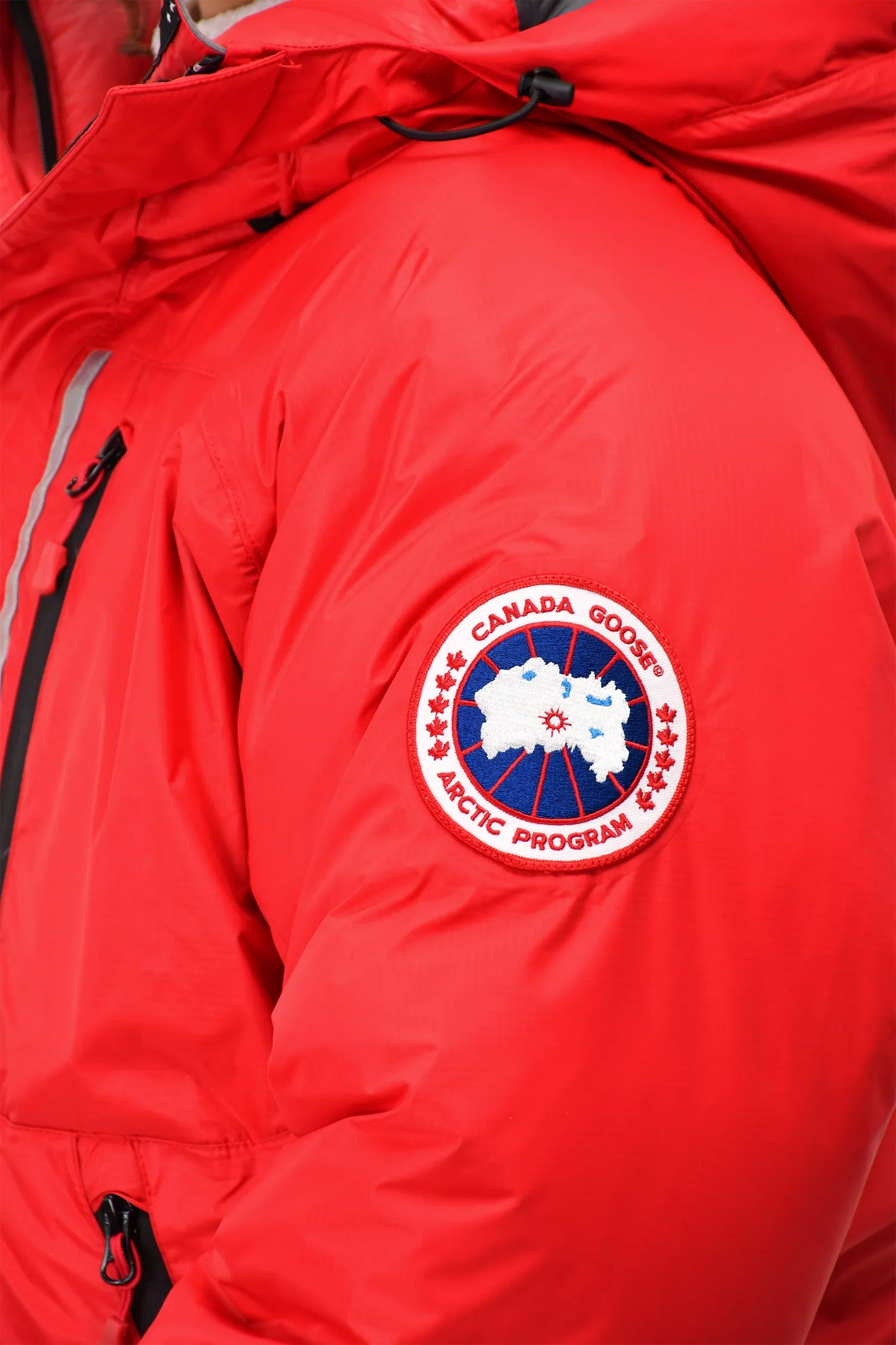 Canada Goose Red Nylon 'Skreslet' Parka Jacket Size XS Mens