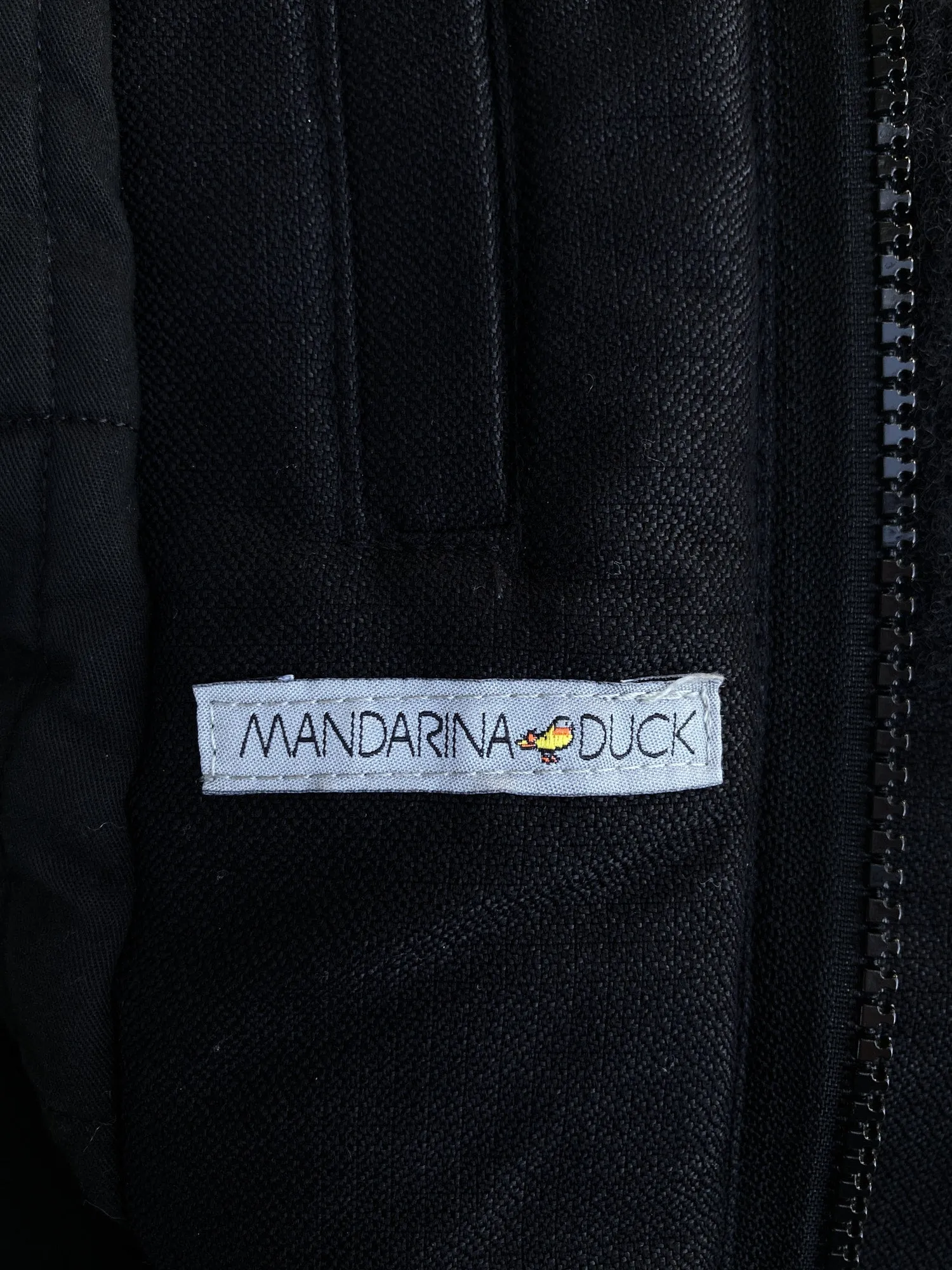 Mandarina Duck 2000s black padded nylon blend removable hood parka - IT 46